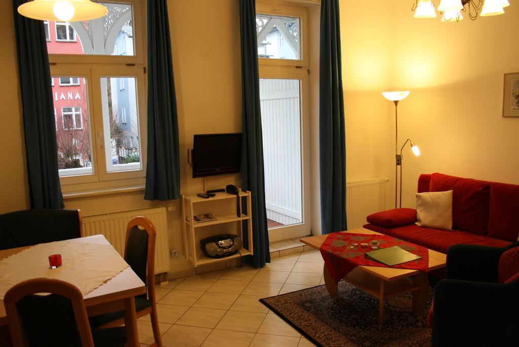 Apartments Haus Eintracht Sellin Exterior photo
